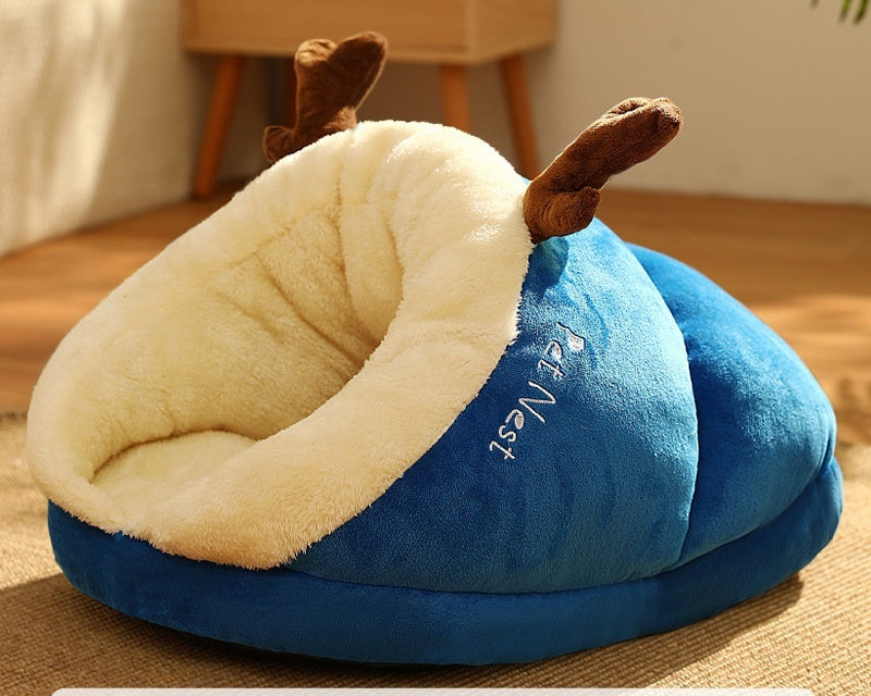 Cozy Winter Slipper Pet Bed