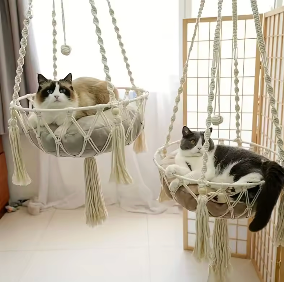 Woven Hanging Cat Lounge